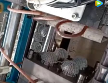 ��������������F��